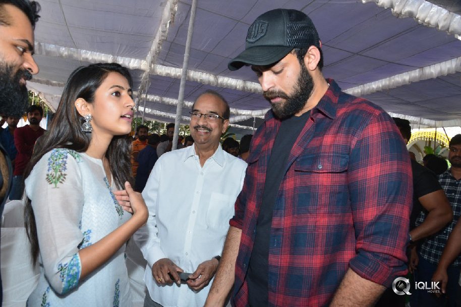 Vaishnav-Tej-Debut-Movie-Opening